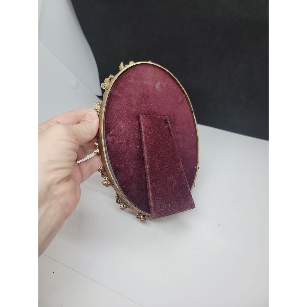 Vintage Globe 24K Gold Plated Ornate Hibiscus Design Tabletop Oval Mirror 1950s - Picture 7 of 7
